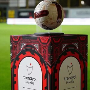 daha lig baslamadan sampiyonluk oranlari aciklandi iste favori TeSZFiqP