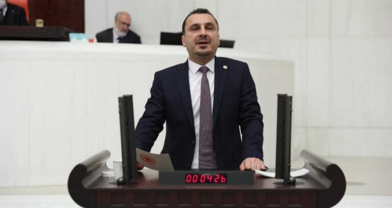 milletvekili-bekir-basevirgen-ekonomiyi-simsek-carpti-L81nsGiE.jpg