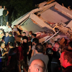 rusyada 88 oldu turkiyede 62 ile bina yikilmasin artik 4QMU3Hyh