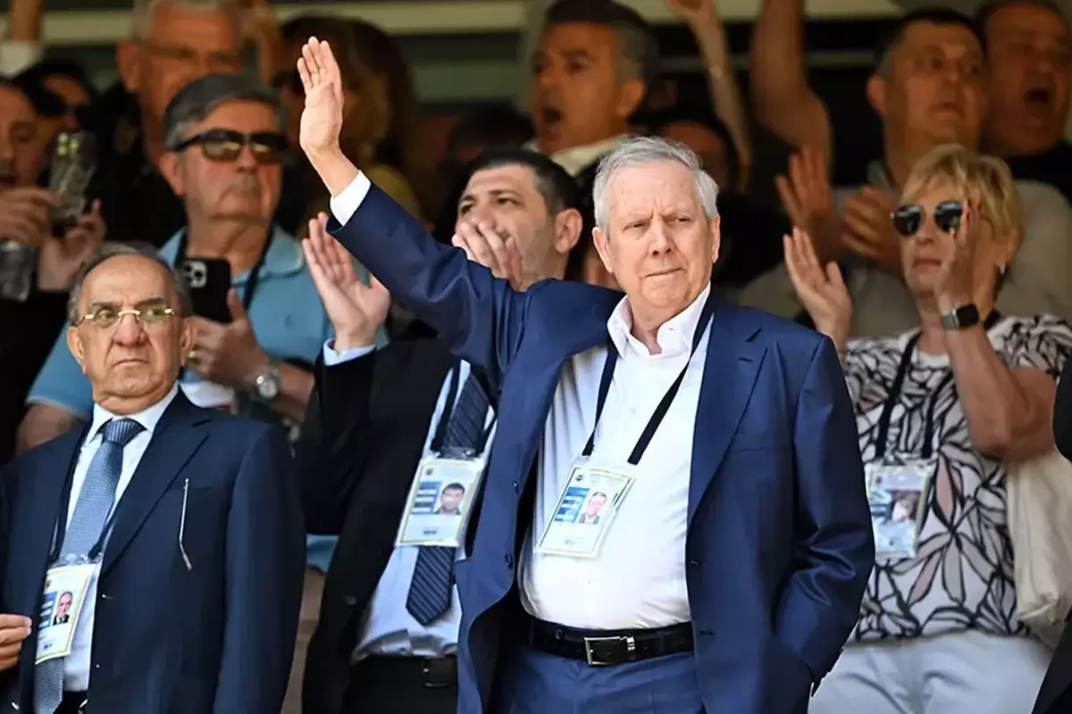 fenerbahce kongresinde aziz yildirim surprizi 782vHVaH