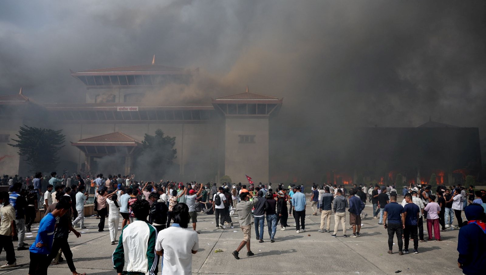 nepalin gecici basbakanindan aciklama hizmet icin geldim 6 ay sonra gidecegim 8GKPtgEJ