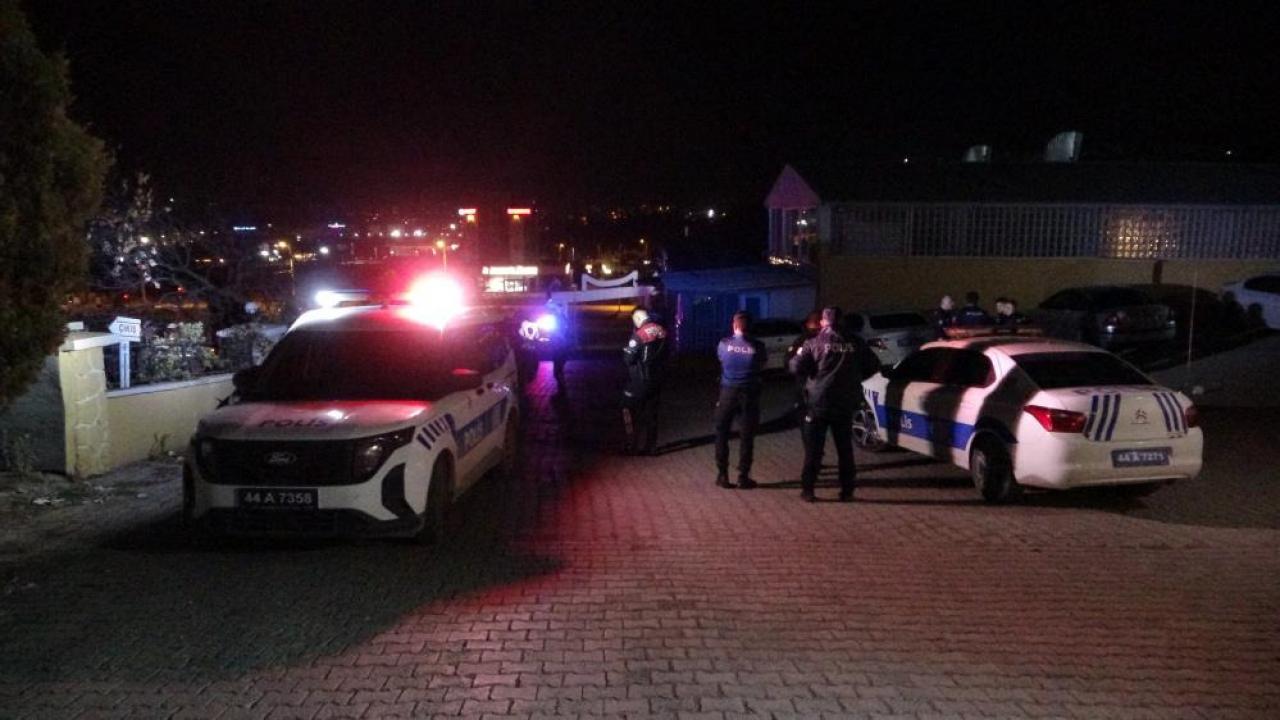 dugun salonunda silahli kavga 4 yarali g5TQSBIF