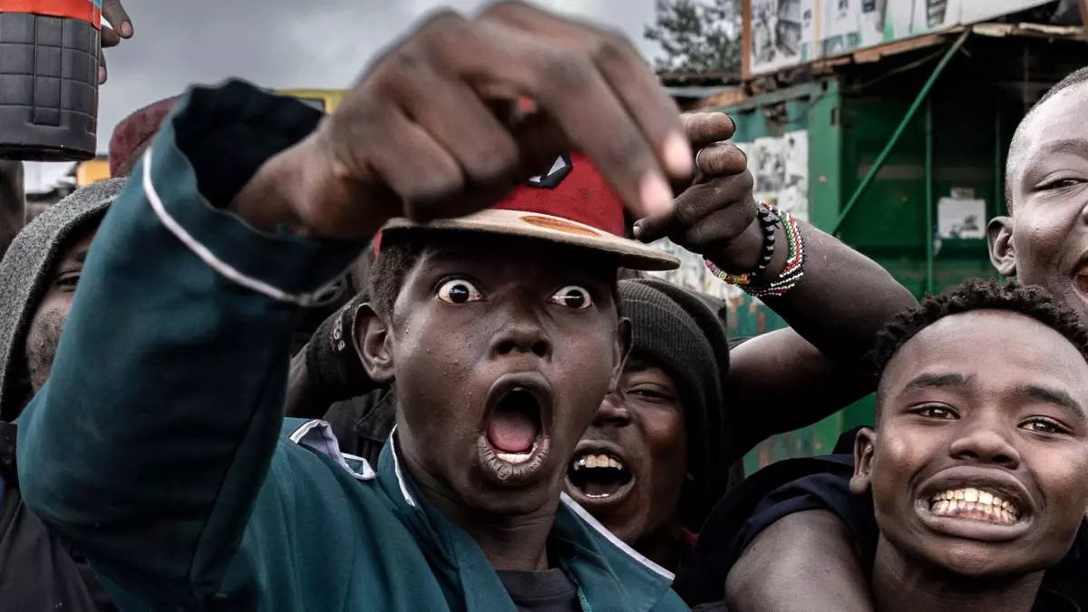 z kusagi hukumetleri deviriyor sosyal medya protestolari kalici degisim getirebilir mi r44y6US9.jpg