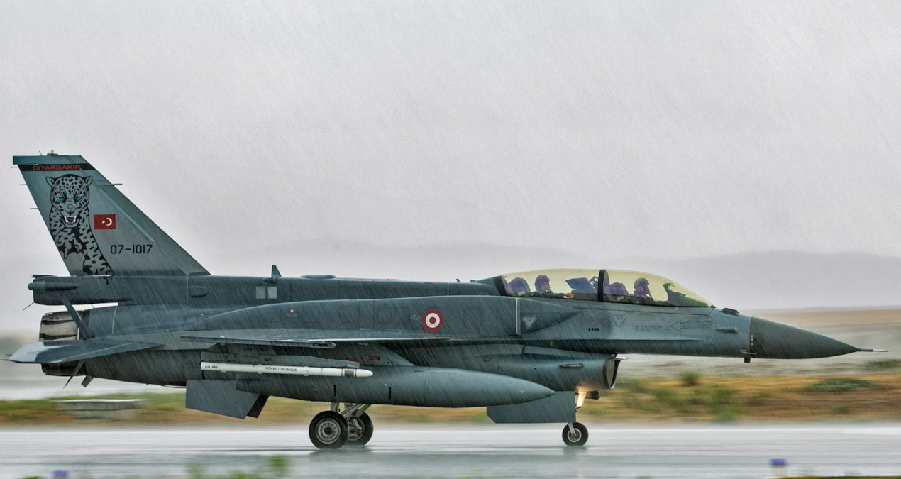 eurofighter tuzlu gelmisti ankara o eski ucaklar icin yeniden masaya oturuyor UfBAHjV3.jpg