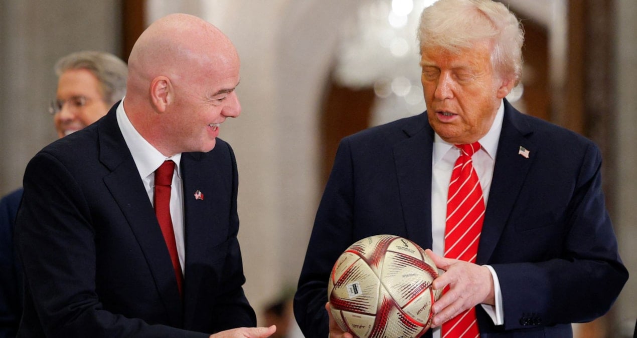 nobel baris odulunu alamayan trumpa fifa baris odulu gorundu j6cfrpHy.jpg