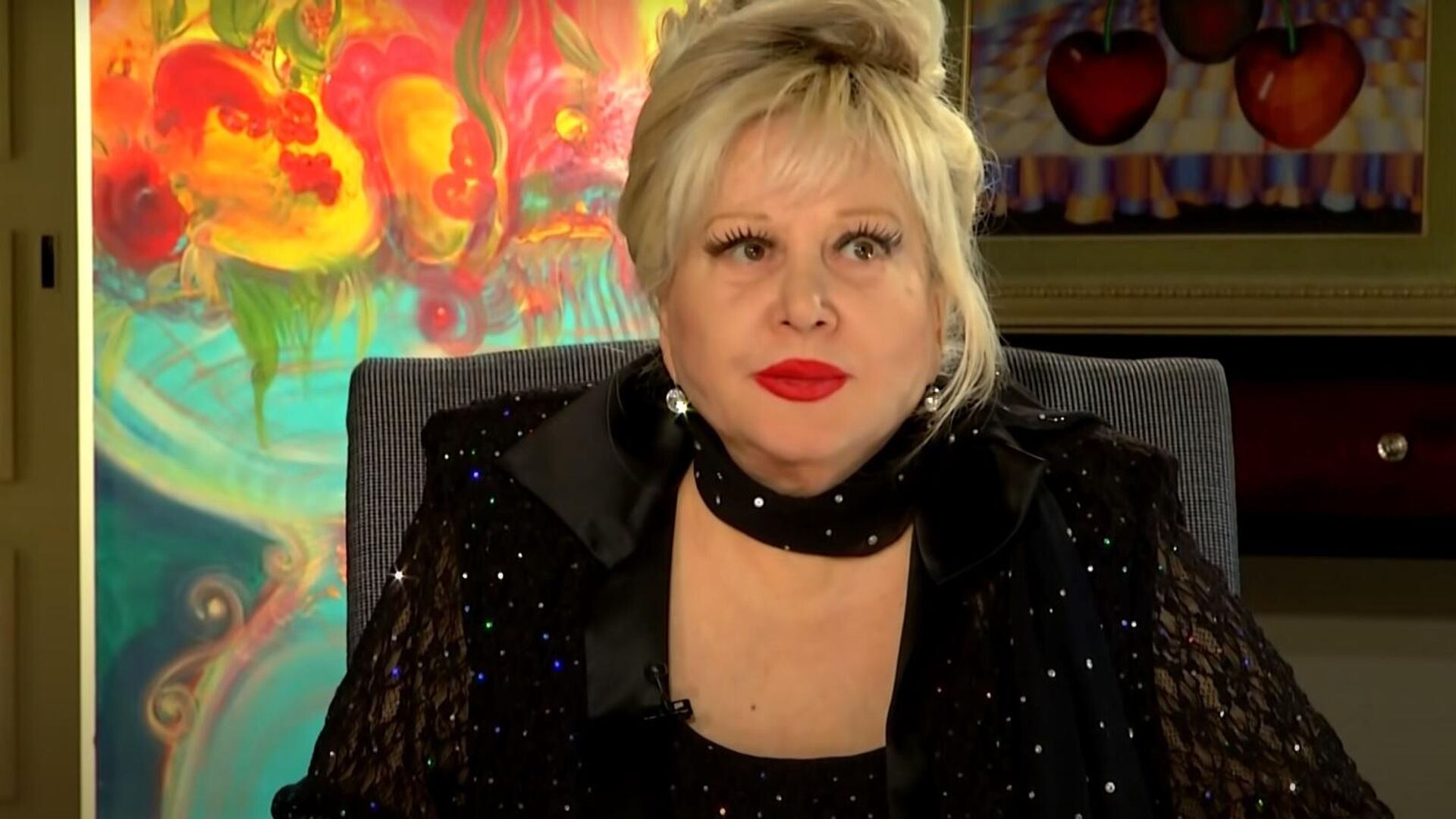 unlu sarkici muazzez abacidan korkutan haber kalp krizi gecirdi Gx9Vv1rL.jpg