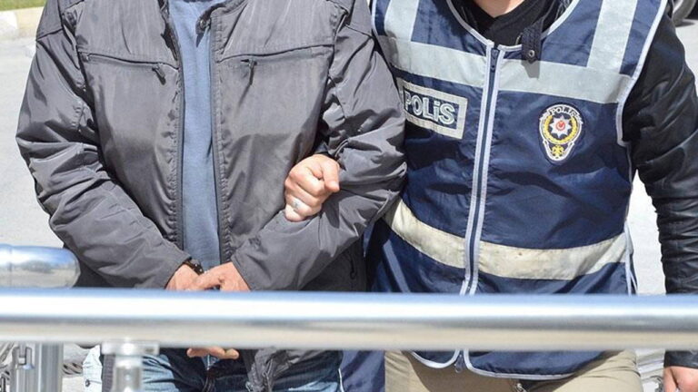 balikesirde-73-milyonluk-vurgun-6-kisi-tutuklandi-rmuTuzJj