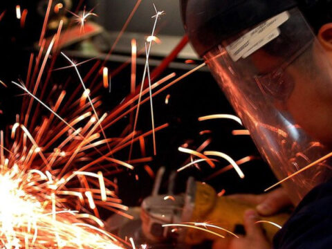 Mart’ta gerileyen sanayi üretiminde Nisan’da güçlü artış