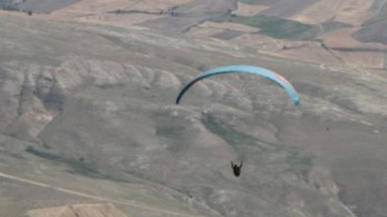 Corumda dehsete dusuren olay 30 metreden kayaliklara duserek can verdi x3kRniR8