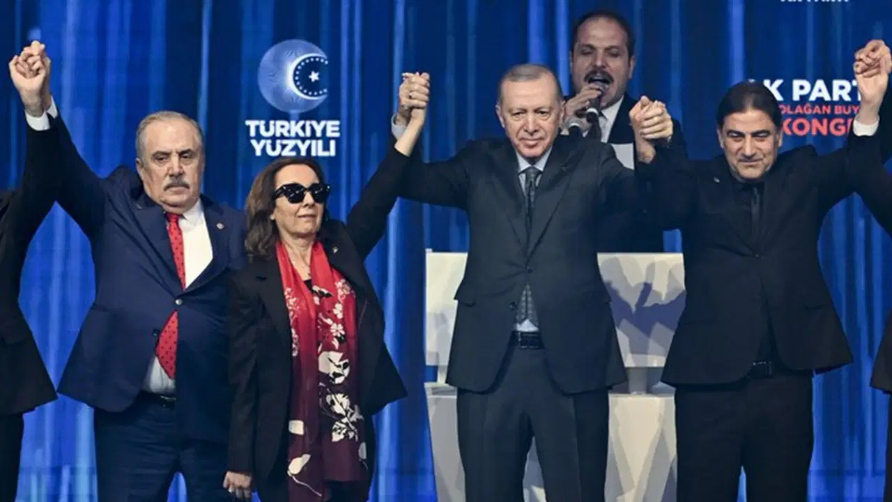Erdogana omur boyu baskanlik teklifi iddiasi yeni akpli ozbudundan fikrali paylasim LHyv8w7T